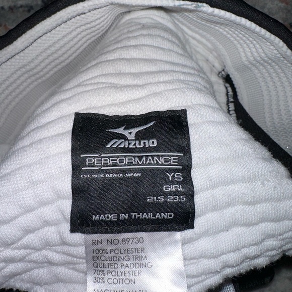 Youth Small softball pants - Picture 4 of 4